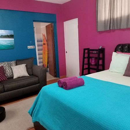 Bed and Breakfast Wssm Surf House à Aguadilla Extérieur photo